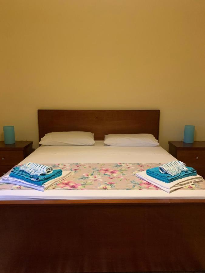 Le Tre Civette Bed & Breakfast Lecce Ngoại thất bức ảnh