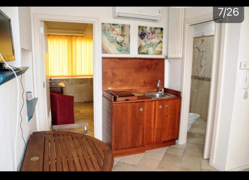 Le Tre Civette Bed & Breakfast Lecce Ngoại thất bức ảnh