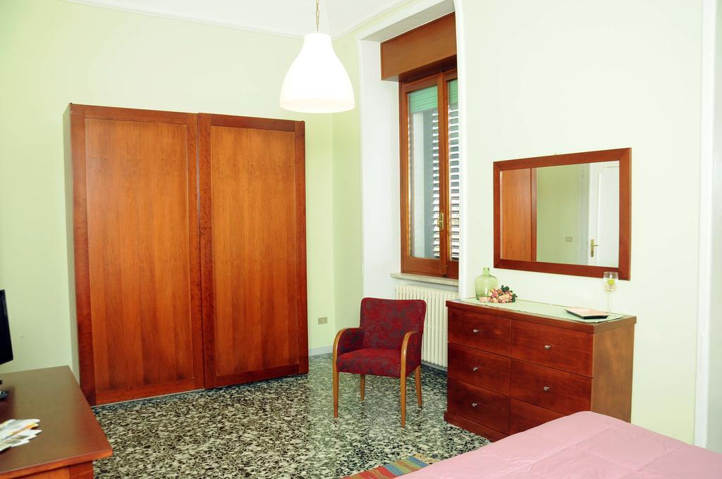 Le Tre Civette Bed & Breakfast Lecce Ngoại thất bức ảnh