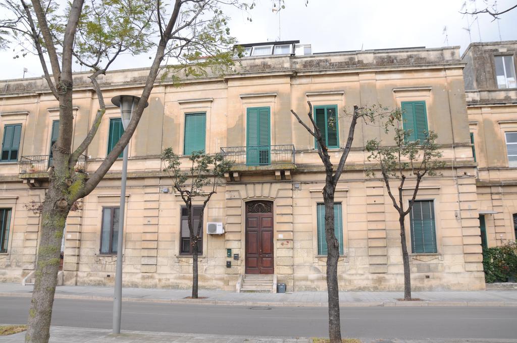 Le Tre Civette Bed & Breakfast Lecce Ngoại thất bức ảnh