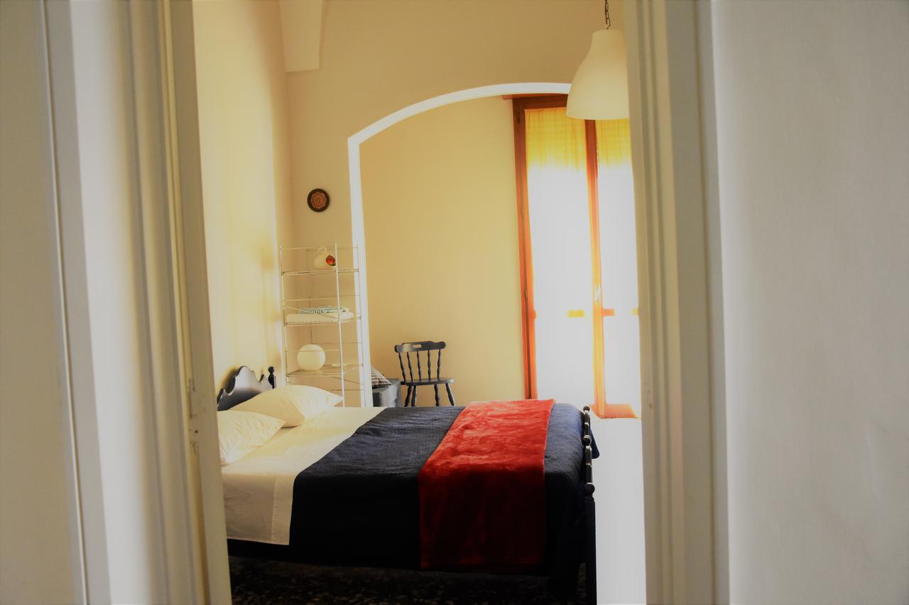 Le Tre Civette Bed & Breakfast Lecce Ngoại thất bức ảnh